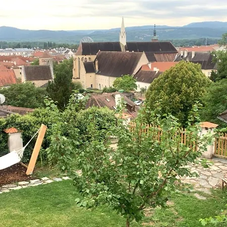 Kremsoase アパート