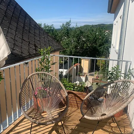 Kremsoase Apartment *