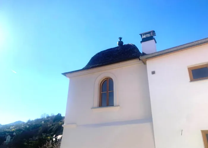 アパート Kremsoase